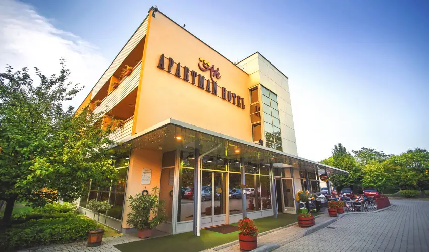 Apartman Hotel Bk, Bkfrd