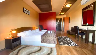 Bajor Panzi Aparthotel Bk, Bkfrd