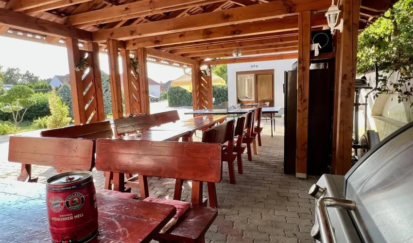 Bajor Panzi Aparthotel Bk, Bkfrd