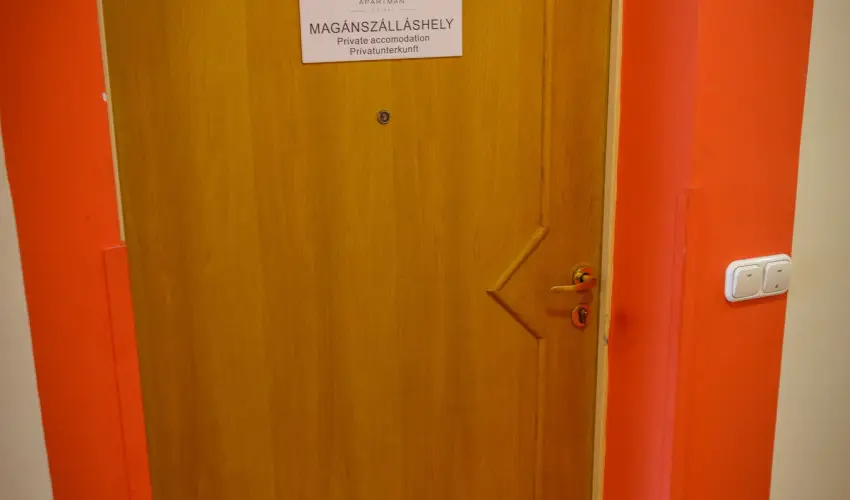 Erika Apartman Srvr