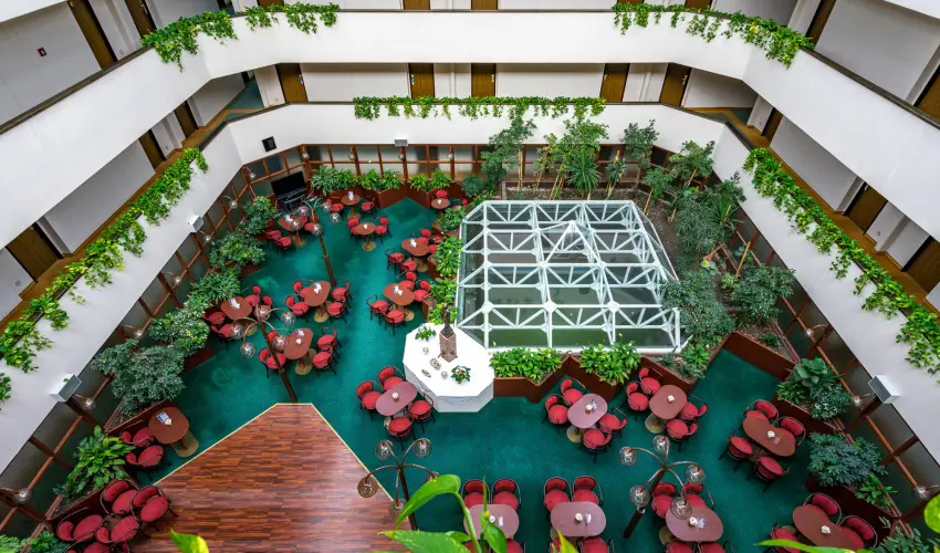 Ensana Thermal Srvr Srvr