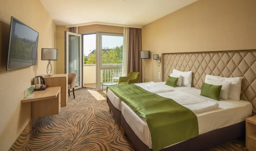 Greenfield Hotel Golf & Spa Bk, Bkfrd