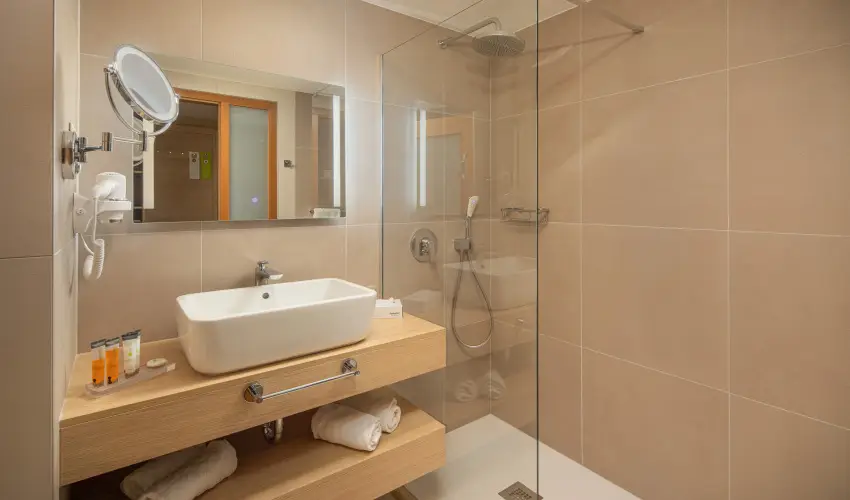 Greenfield Hotel Golf & Spa Bk, Bkfrd