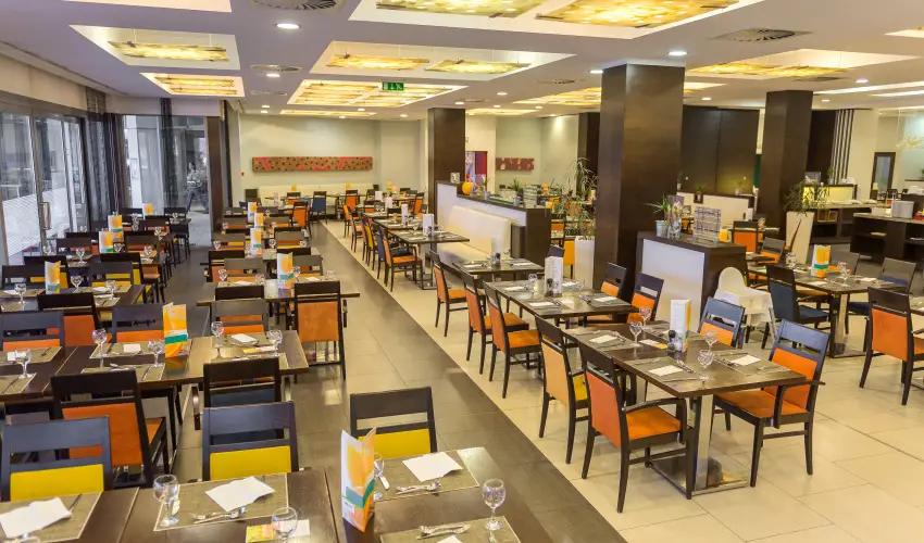 Park Inn by Radisson Srvr Resort & Spa Srvr