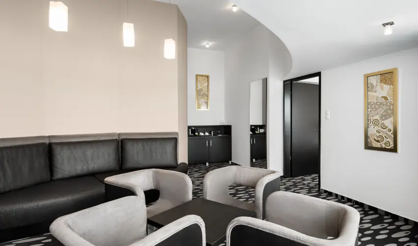 Park Inn by Radisson S�rv�r Resort & Spa S�rv�r