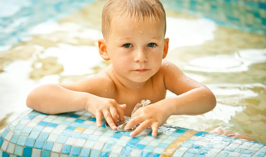 Hotel Piroska Bk, Bkfrd