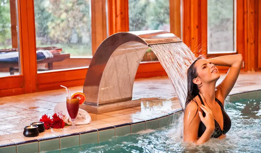 Hotel Piroska Bk, Bkfrd