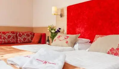 Hotel Piroska Bk, Bkfrd