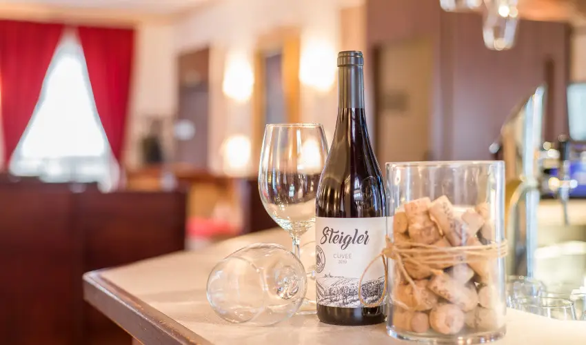 Hotel Piroska Bk, Bkfrd