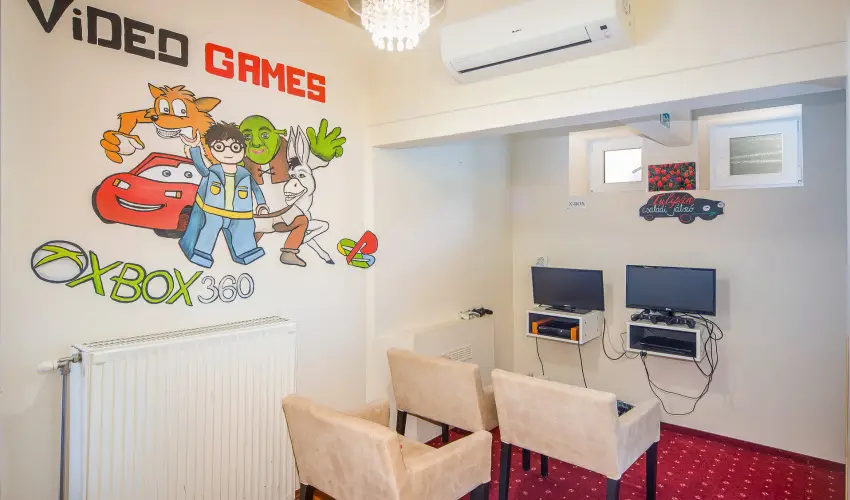 Hotel Piroska Bk, Bkfrd