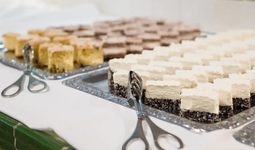 Hotel Piroska Bk, Bkfrd