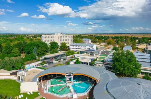 Hunguest B�k, B�k, B�kf�rd�, S�rv�r - 17 km