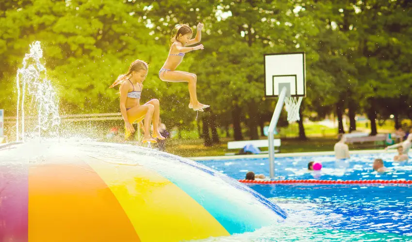 Hunguest Bk Bk, Bkfrd