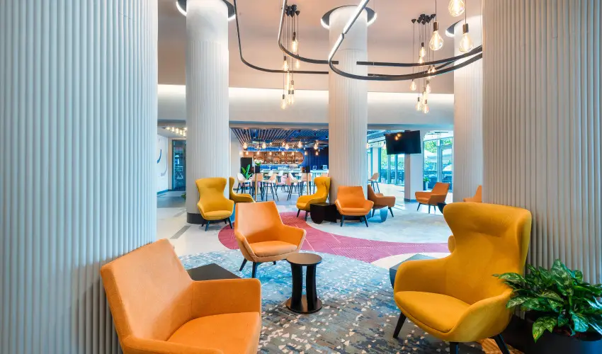 Hunguest Bk Bk, Bkfrd