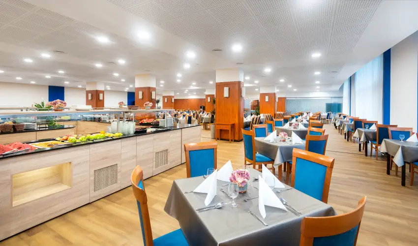 Hunguest Bk Bk, Bkfrd