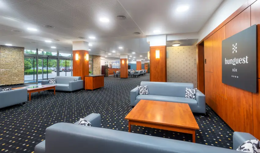 Hunguest Bk Bk, Bkfrd