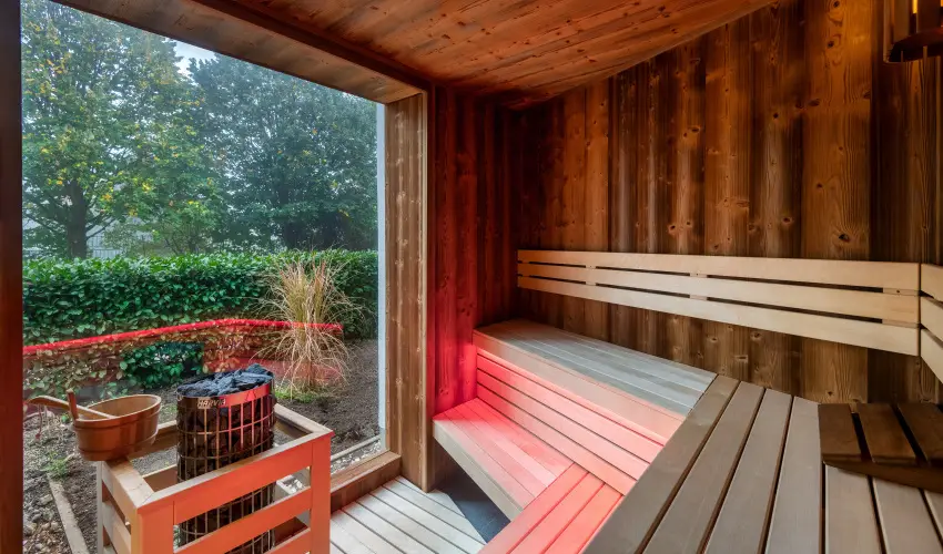 Hunguest Bk Bk, Bkfrd