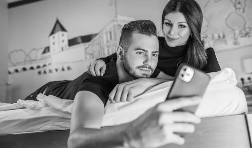 Hotel Vikt�ria S�rv�r