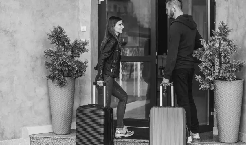 Hotel Vikt�ria S�rv�r