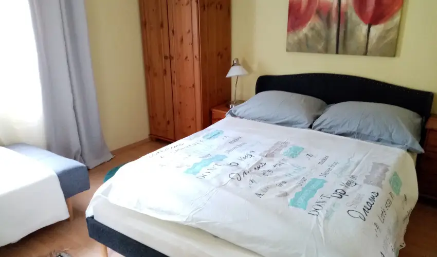 K�szeghegyalja Vend�gh�z Horv�tzsid�ny