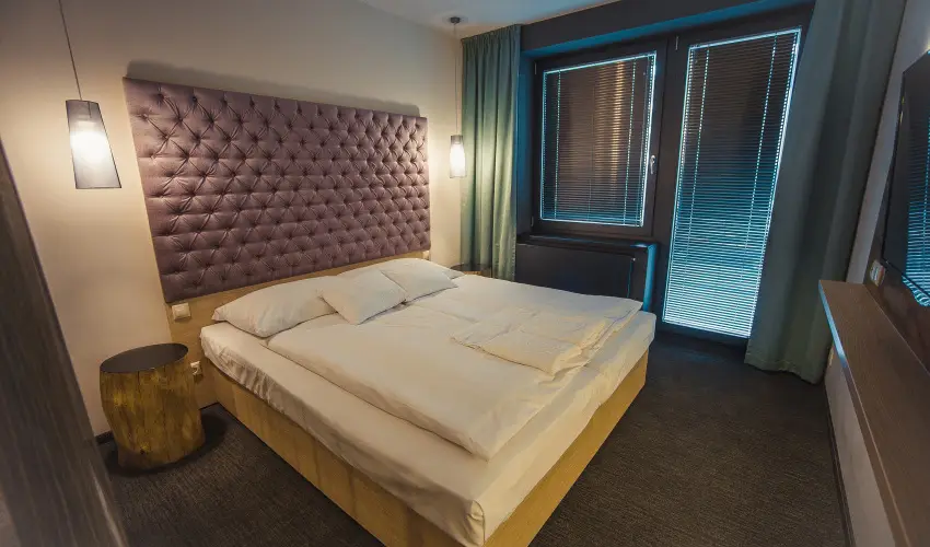 Onyx Luxury Srvr Srvr