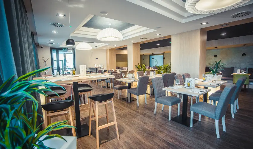 Onyx Luxury Srvr Srvr