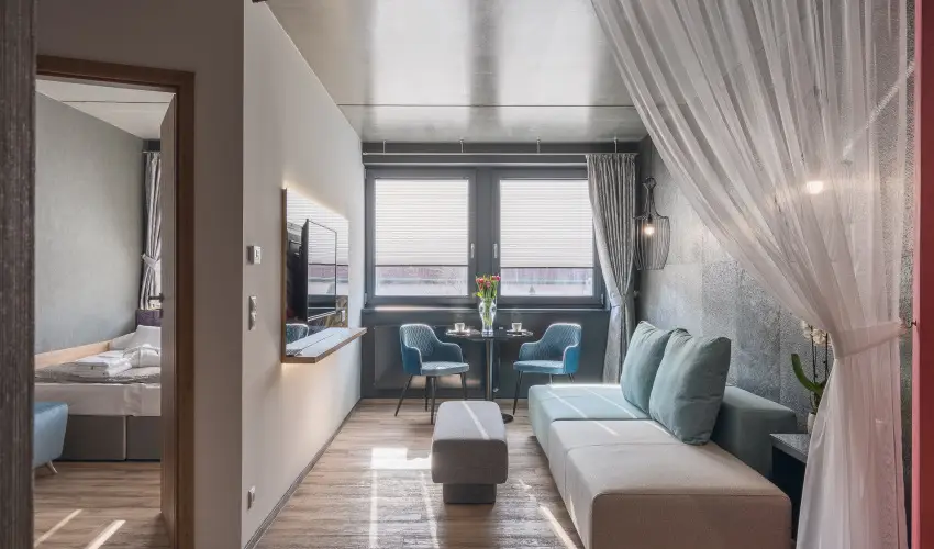 Onyx Luxury Srvr Srvr